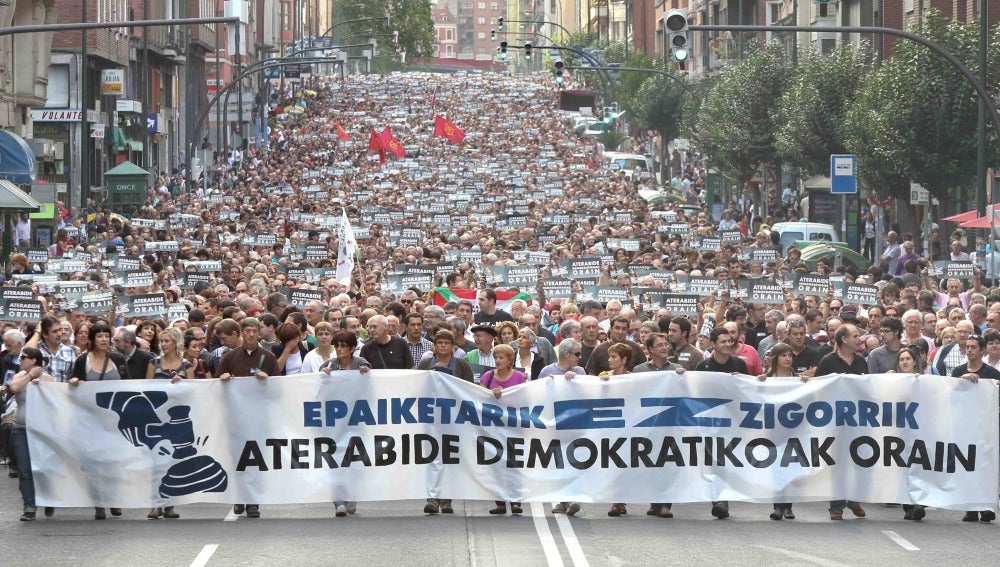  Otegi advierte de que hay una "agenda" que busca "impedir la paz" 