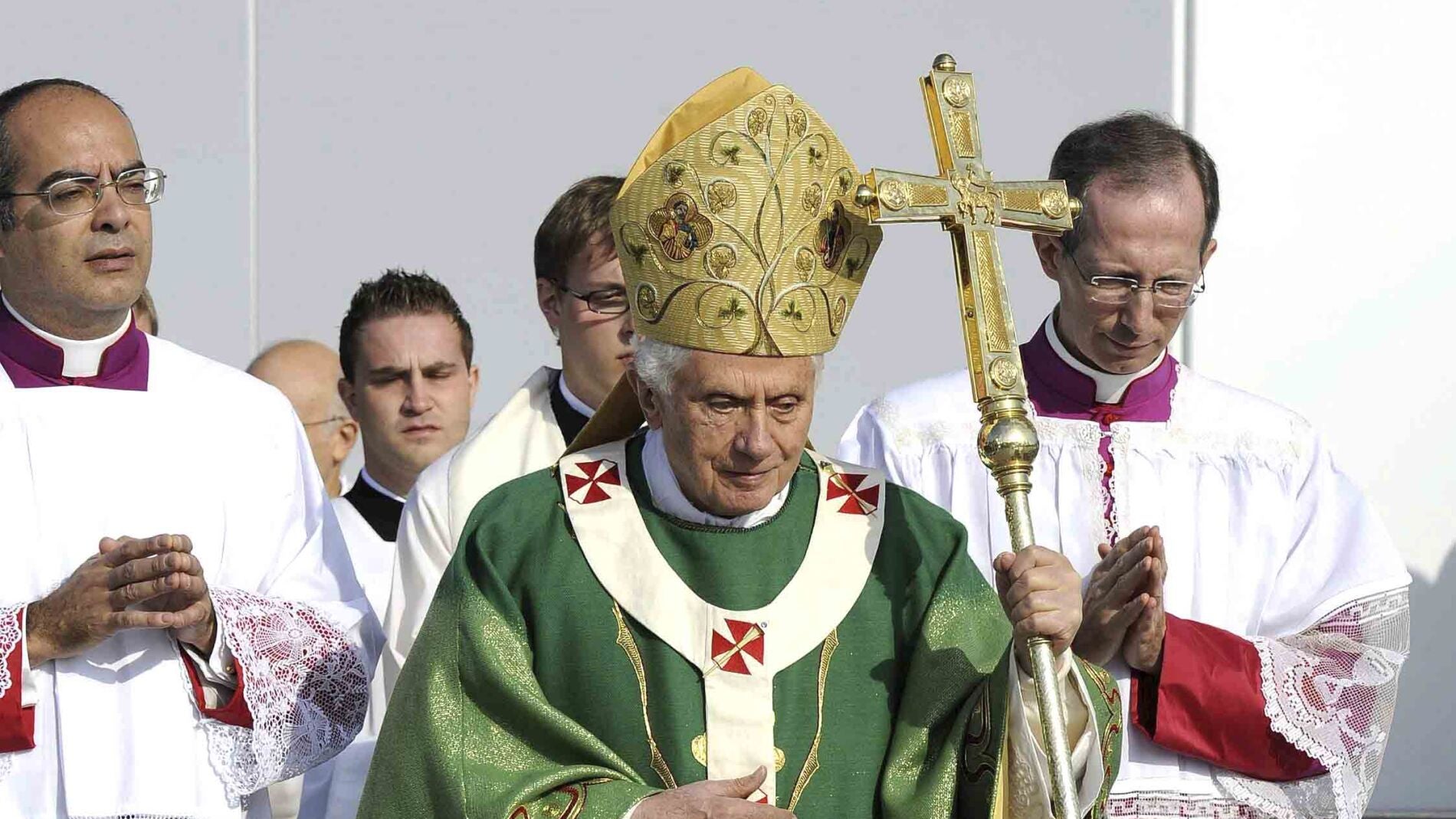 Benedicto XVI dice que un agn&oacute;stico est&aacute; m&aacute;s cerca de Dios que un fiel rutinario