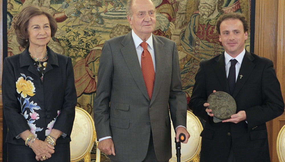 El Rey Juan Carlos reaparece tras su operación