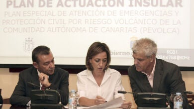 Chacón y Rivero piden tranquilidad a los habitantes de El Hierro