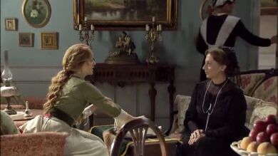 Leonor quiere entablar una amistad con Sara