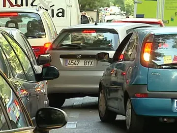 Coche aparcando Coche aparcando