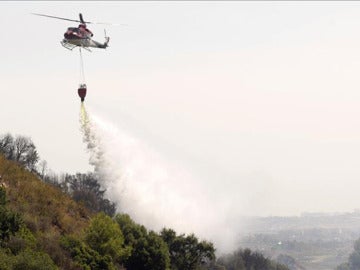 Un muerto en el choque de dos helicópteros contra incendios en Albacete