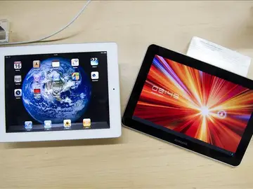 Samsung vs Apple Samsung vs Apple