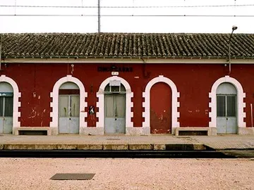 Estación de Cinco Casas, en Ciudad Real Estación de Cinco Casas, en Ciudad Real