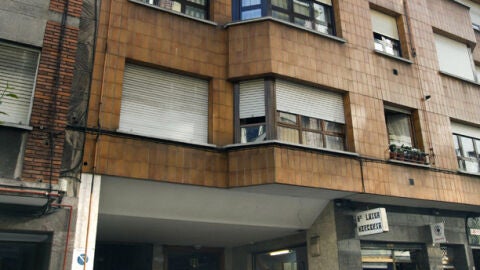 Edificio en Avil&eacute;s donde ocurrieron los hechos