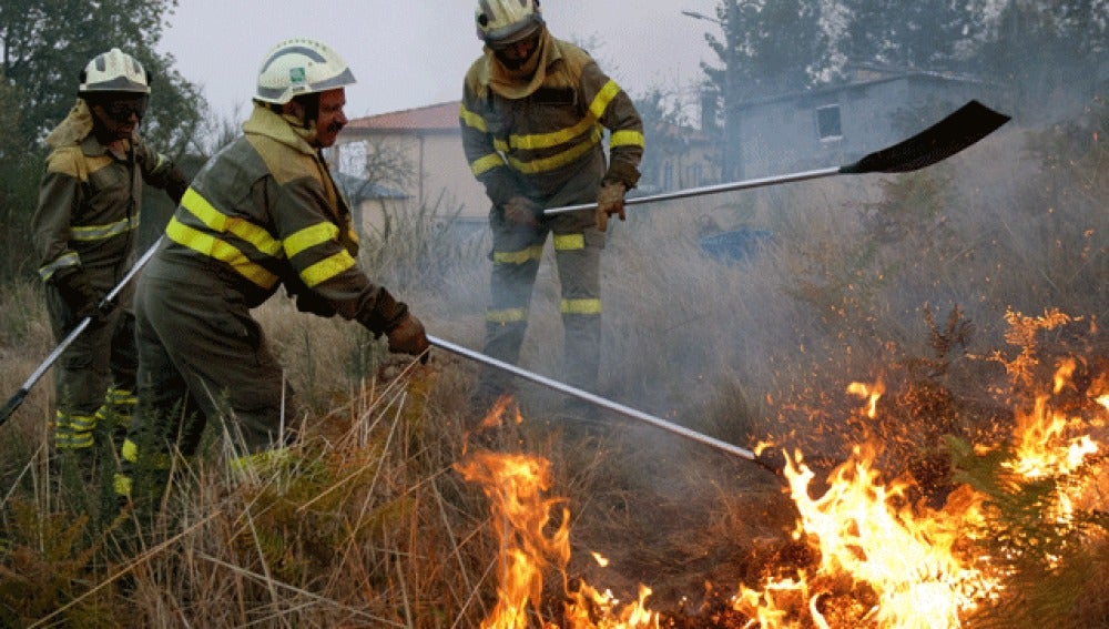 Incendios activos (16-10-2011)