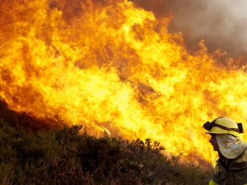 Incendio declarado en la localidad orensana de Santirso