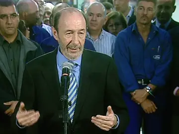 Rubalcaba: "A partir de ahora la historia la escribirán las víctimas" Rubalcaba: "A partir de ahora la historia la escribirán las víctimas"