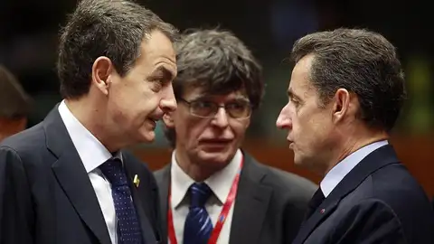 Conversación entre Sarkozy y Zapatero Conversación entre Sarkozy y Zapatero