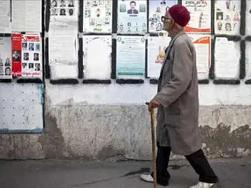 Túnez vive una tranquila jornada de reflexión ante unos comicios históricos Túnez vive una tranquila jornada de reflexión ante unos comicios históricos