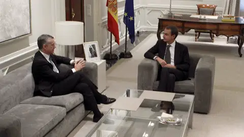 Urkullu y Zapatero en La Moncloa Urkullu y Zapatero en La Moncloa