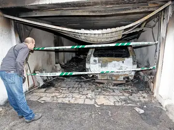Explosión en un garaje en Mojácar (Almería) Explosión en un garaje en Mojácar (Almería)