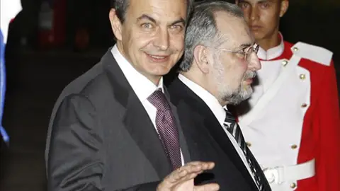 Zapatero en la cumbre de Latinoamérica Zapatero en la cumbre de Latinoamérica