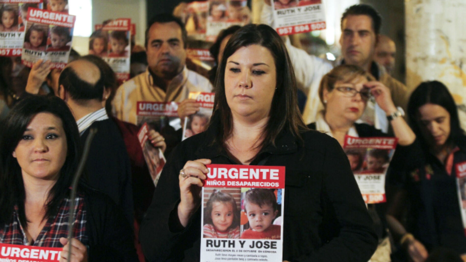 Concentraci&oacute;n silenciosa en Huelva en recuerdo de los ni&ntilde;os desaparecidos Ruth y Jos&eacute;