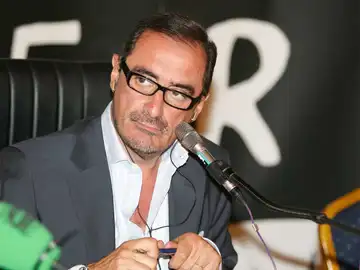 Carlos Herrera en un programa en directo Carlos Herrera en un programa en directo