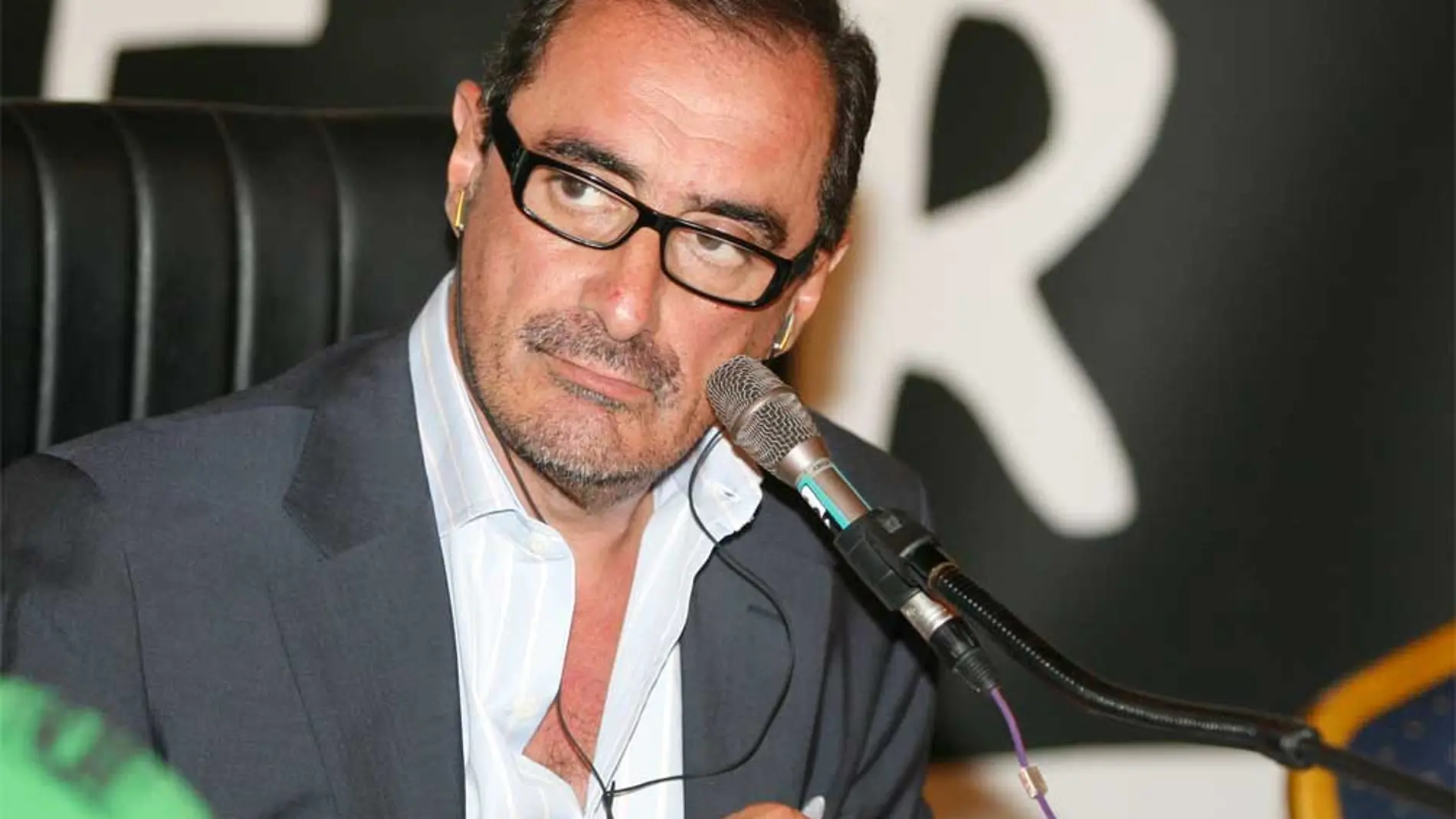 Carlos Herrera en un programa en directo Carlos Herrera en un programa en directo