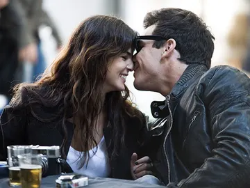 Clara Lago y Mario Casas en 'Tengo ganas de ti' Clara Lago y Mario Casas en 'Tengo ganas de ti'