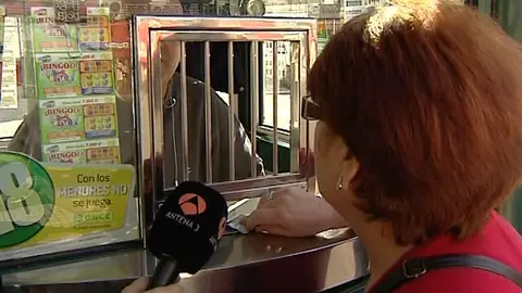 Un quiosco de la ONCE Un quiosco de la ONCE