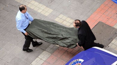 Un muerto y seis heridos al ser apuñalados en los alrededores del metro de Bilbao 