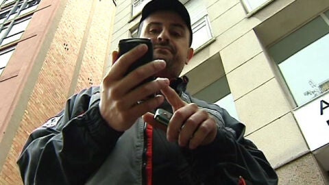 Una empresa controla los movimientos de sus empleados a trav&eacute;s de un GPS