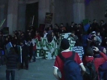 Indignados en el Congreso de los Diputados