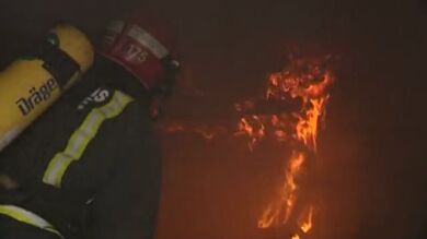 Así actúan los bomberos ante una deflagración