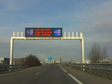 Velocidad controlada por Radar Velocidad controlada por Radar