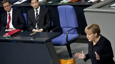 Merkel, ante el Parlamento Merkel, ante el Parlamento