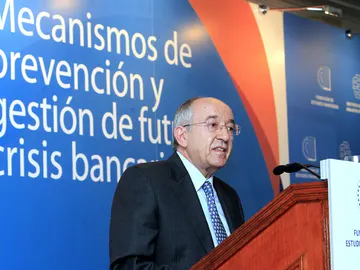 El gobernador del Banco de España, Miguel Ángel Fernández El gobernador del Banco de España, Miguel Ángel Fernández
