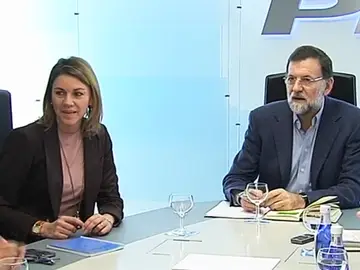 Rajoy reunido con su comité. Rajoy reunido con su comité.