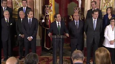 Bono pide al nuevo Gobierno y oposición caminar juntos y arrimar el hombro