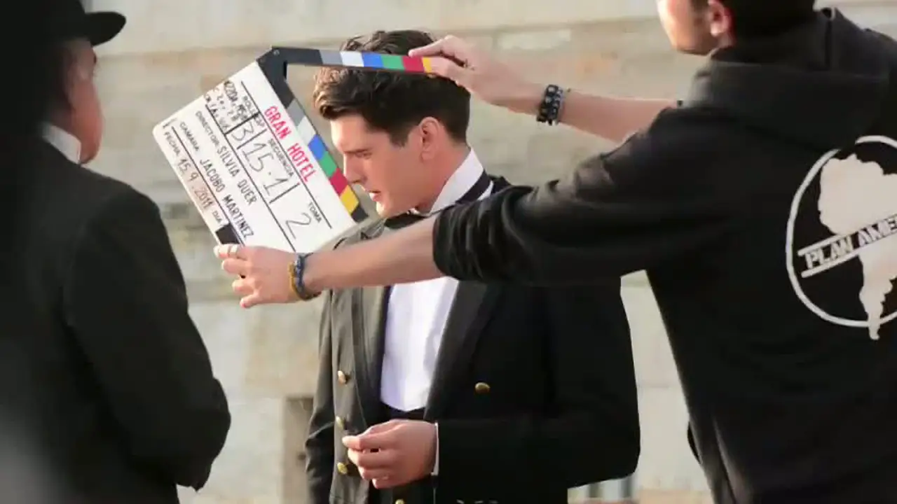 Así trabaja Yon González en 'Gran Hotel'