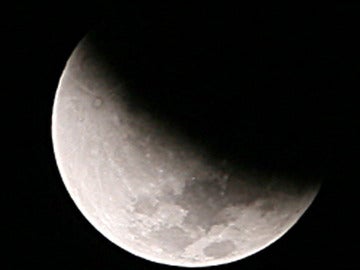 Último eclipse total de luna de 2011