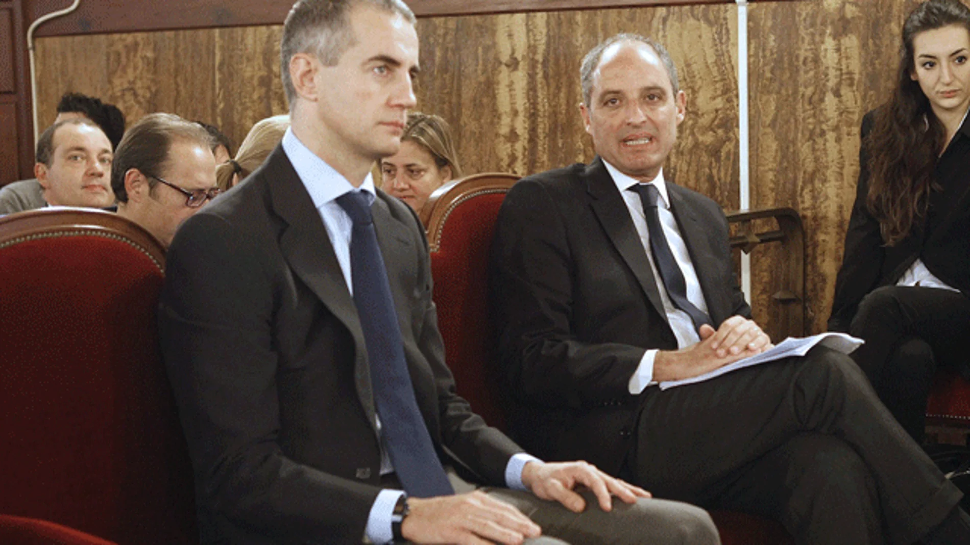 Camps y Costa, en el banquillo Camps y Costa, en el banquillo