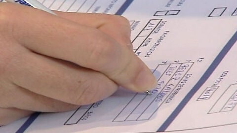 Rellenando un formulario de Hacienda