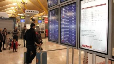 La playas comienzan a llenarse de turistas tras una 'operación salida' tranquila