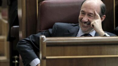 Rubalcaba podría presentar su candidatura a la secretaría general del PSOE esta semana