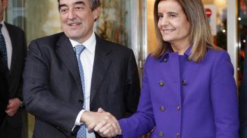 La ministra de Empleo, Fátima Báñez, se reúne con el presidente de la CEOE, Juan Rosell
