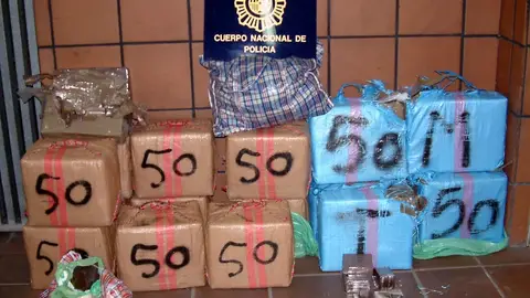 Desarticulada una red de 'narcos' Desarticulada una red de 'narcos'