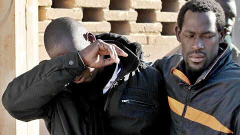 Amigos del senegal&eacute;s fallecido en Barcelona