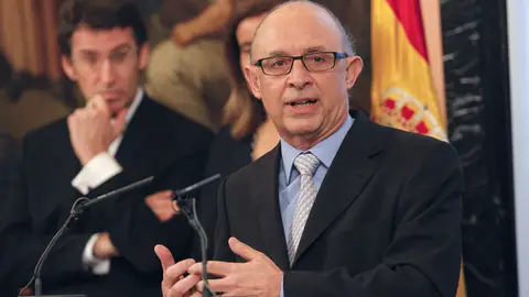 Cristóbal Montoro, ministro de Hacienda Cristóbal Montoro, ministro de Hacienda