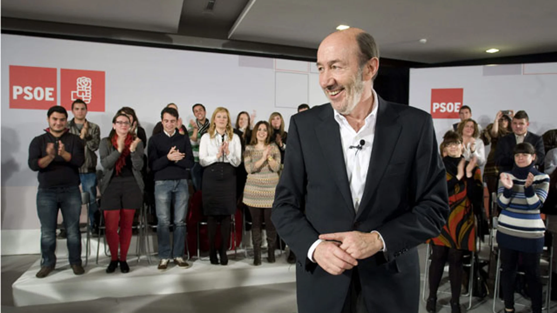 Rubalcaba en un mítin en Almería Rubalcaba en un mítin en Almería