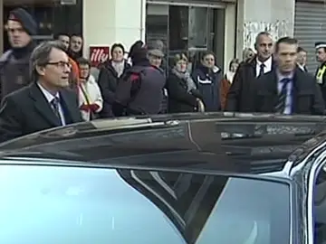 Artur Mas, increpado por los Mossos Artur Mas, increpado por los Mossos
