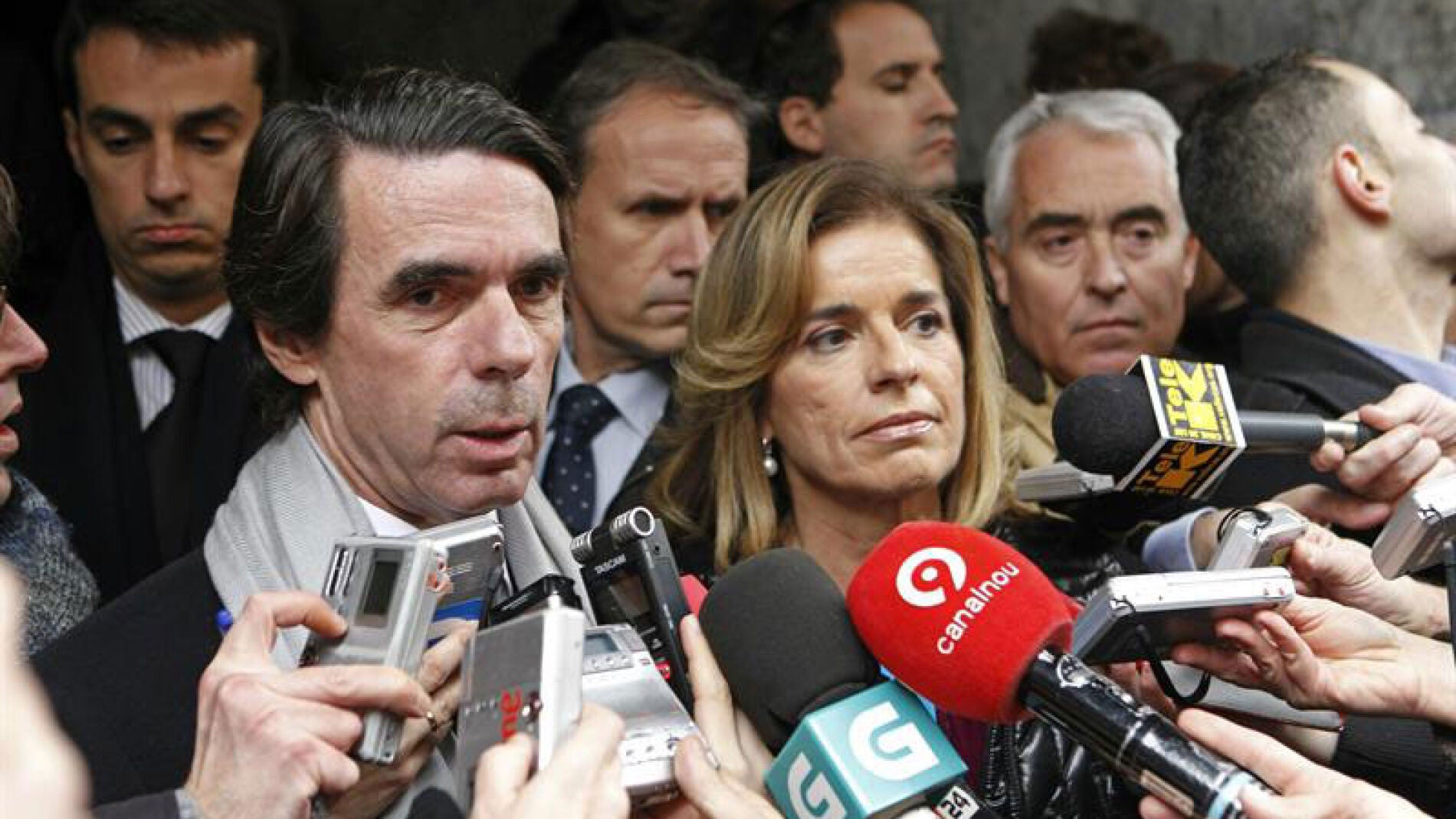 Jos&eacute; Mar&iacute;a Aznar y Ana Botella