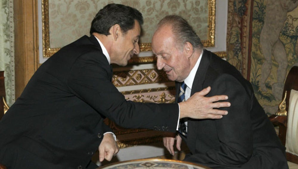 Nicolas Sarkozy y Juan Carlos I