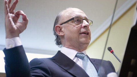 Montoro plantea una l&iacute;nea ICO para CCAA