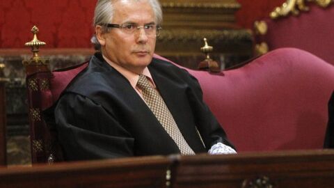 Baltasar Garz&oacute;n, en el juicio por las escuchas a los cabecillas de 'G&uuml;rtel'
