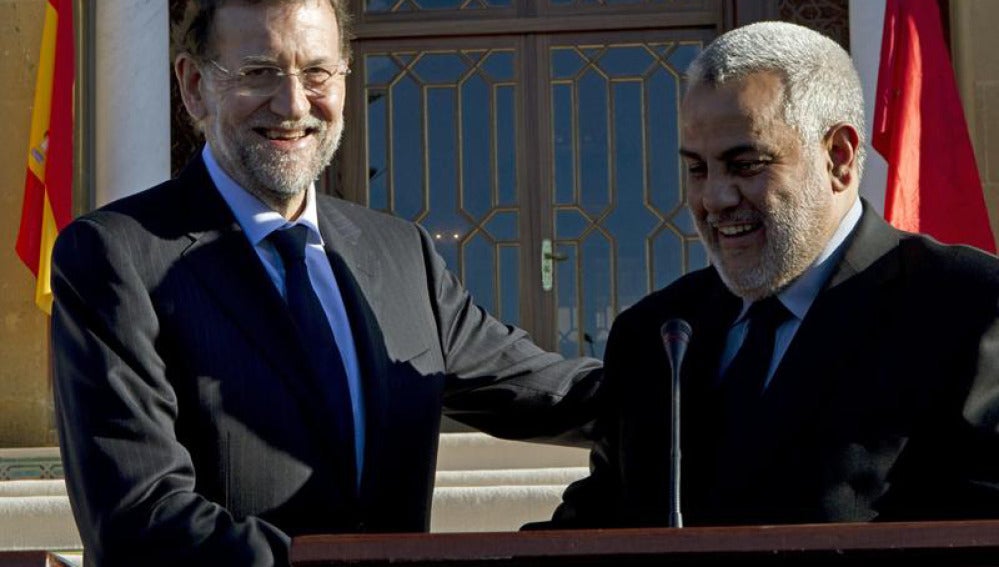 Mariano Rajoy con Abdelilah Benrikane