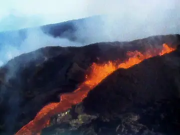 Río de lava en El Hierro Río de lava en El Hierro
